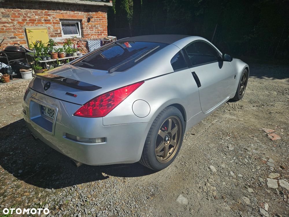 Nissan 350 Z Standard - 3