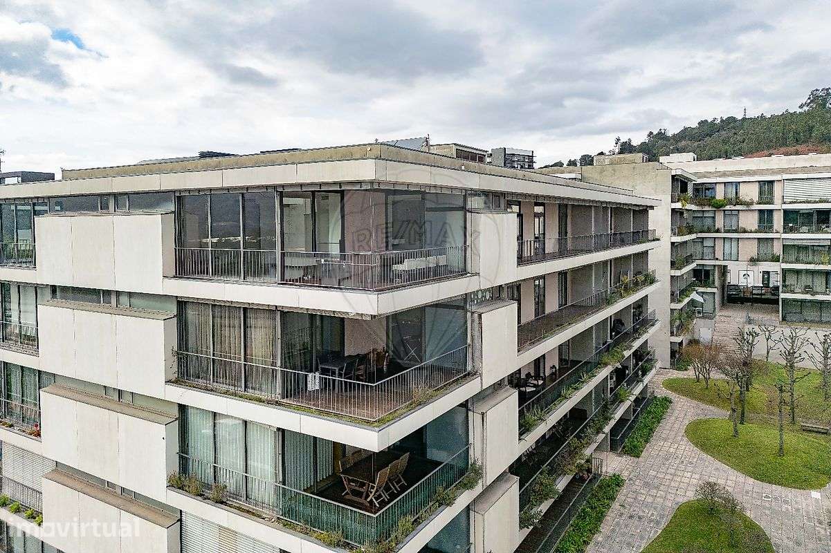 Apartamento T4 para venda