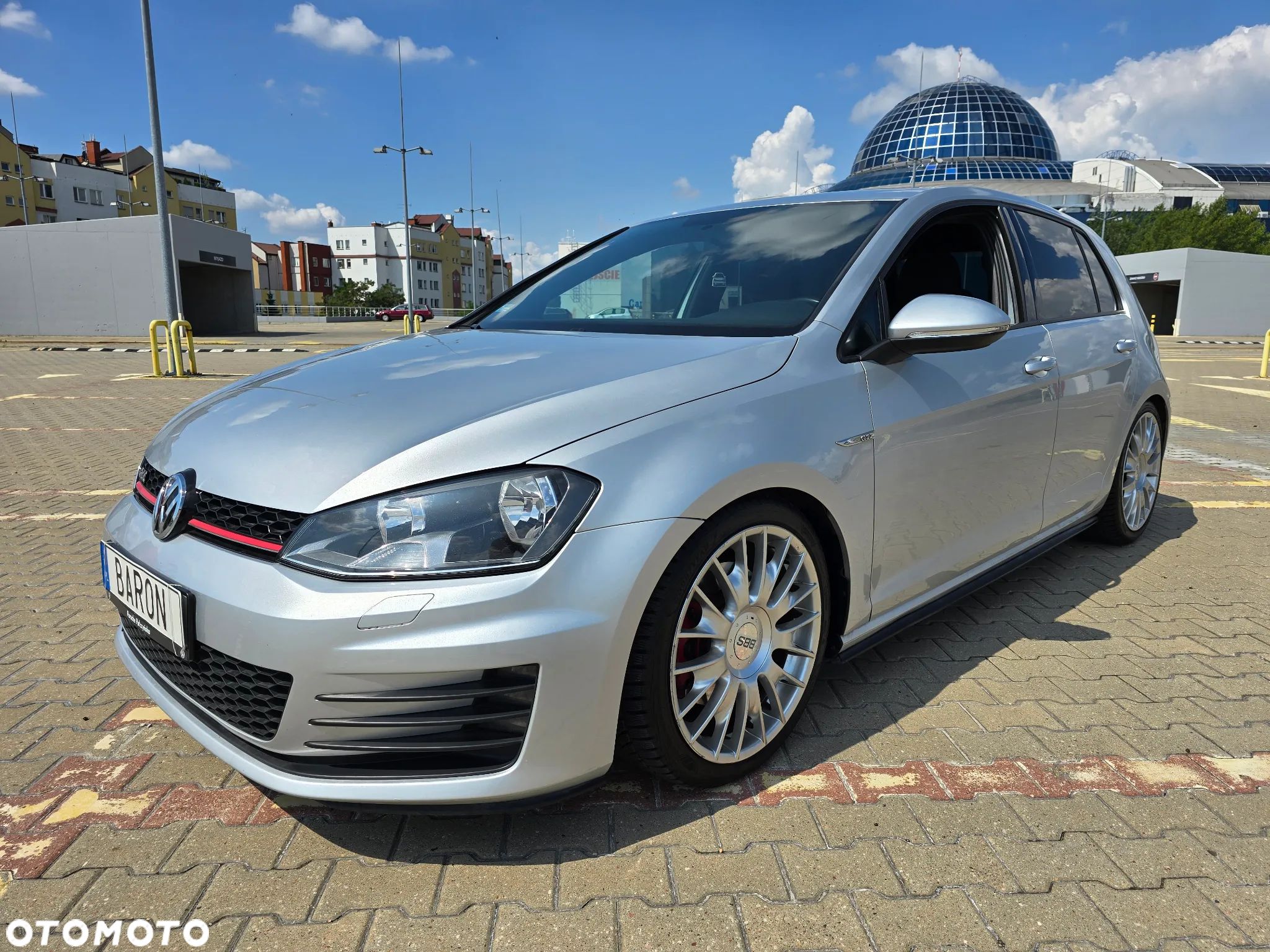 Volkswagen Golf GTI BlueMotion Technology DSG - 1
