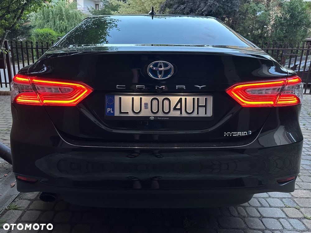 Toyota Camry 2.5 Hybrid Executive CVT - 3