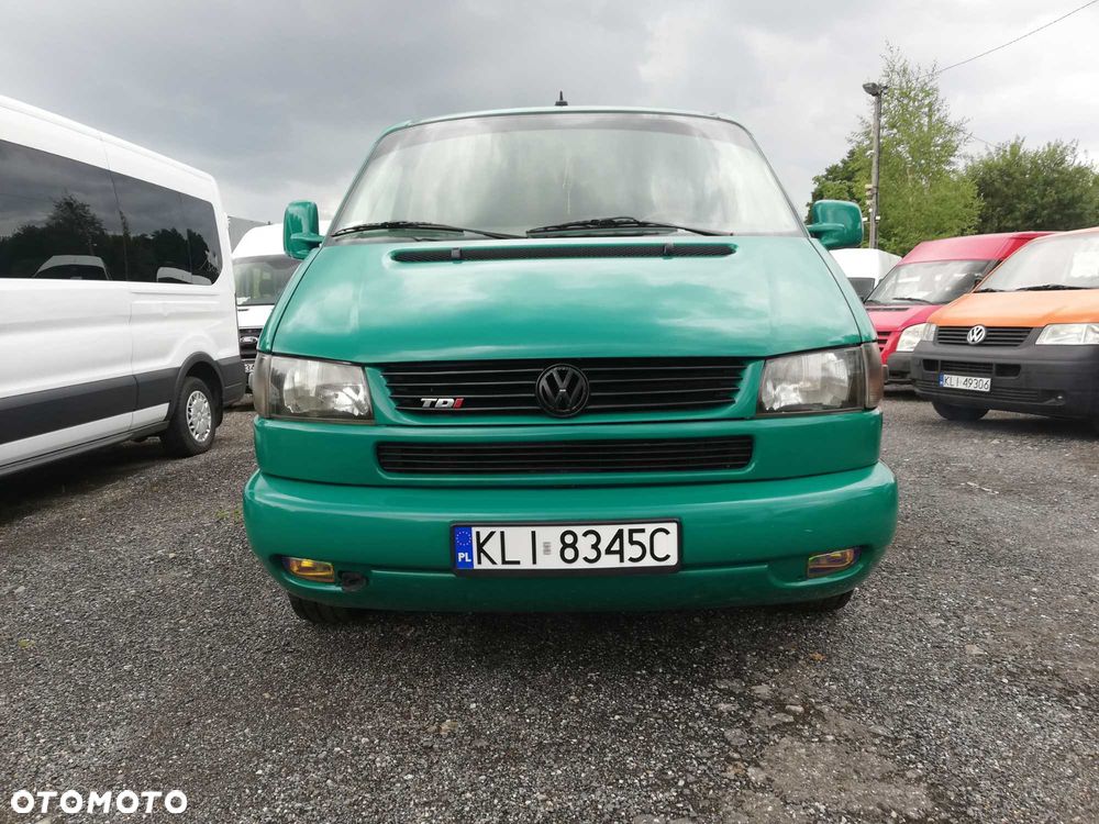 Volkswagen Transporter - 2