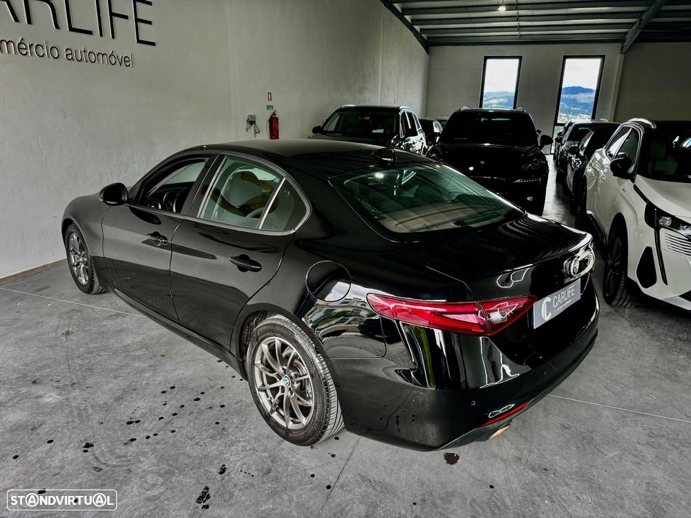 Alfa Romeo Giulia 2.2 D Super - 21