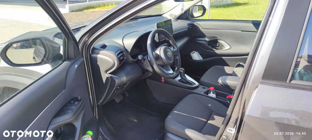 Toyota Yaris - 5