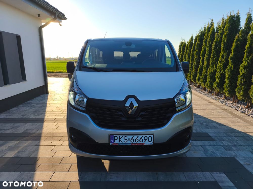 Renault Trafic - 1