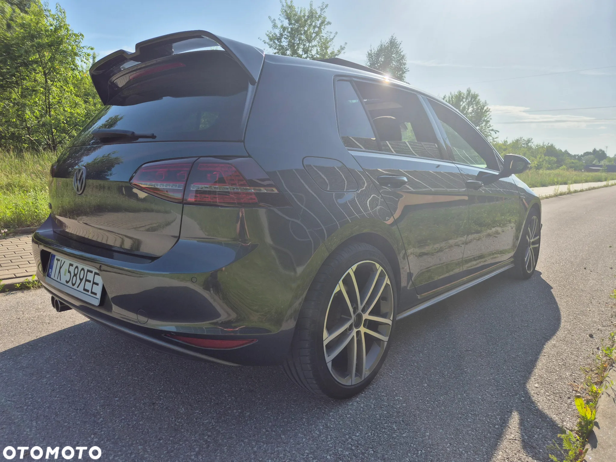 Volkswagen Golf VII 2.0 TDI BMT GTD - 12