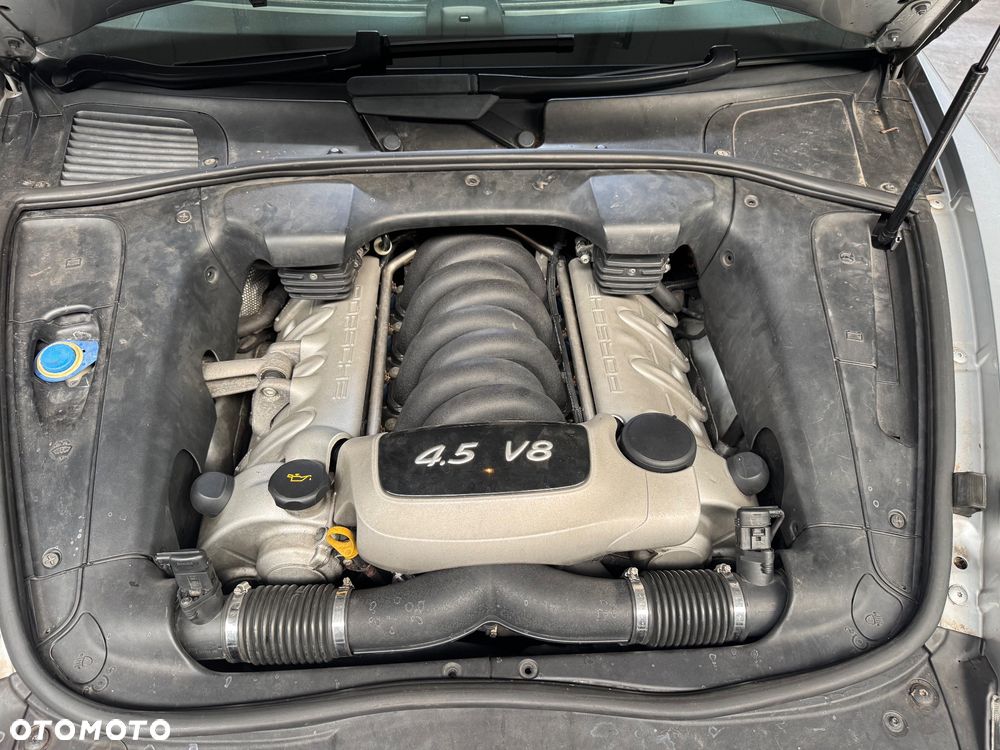 Porsche Cayenne S Tiptronic - 23