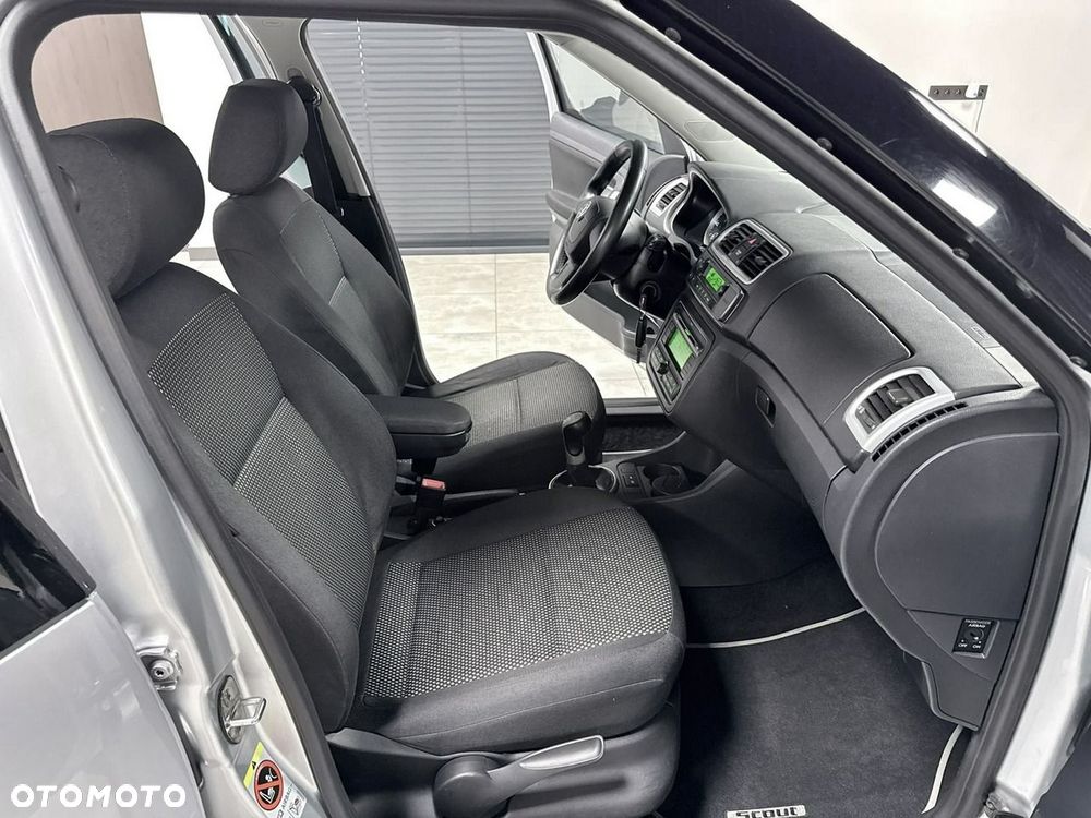 Skoda Roomster 1.9 TDI Scout PLUS EDITION - 33