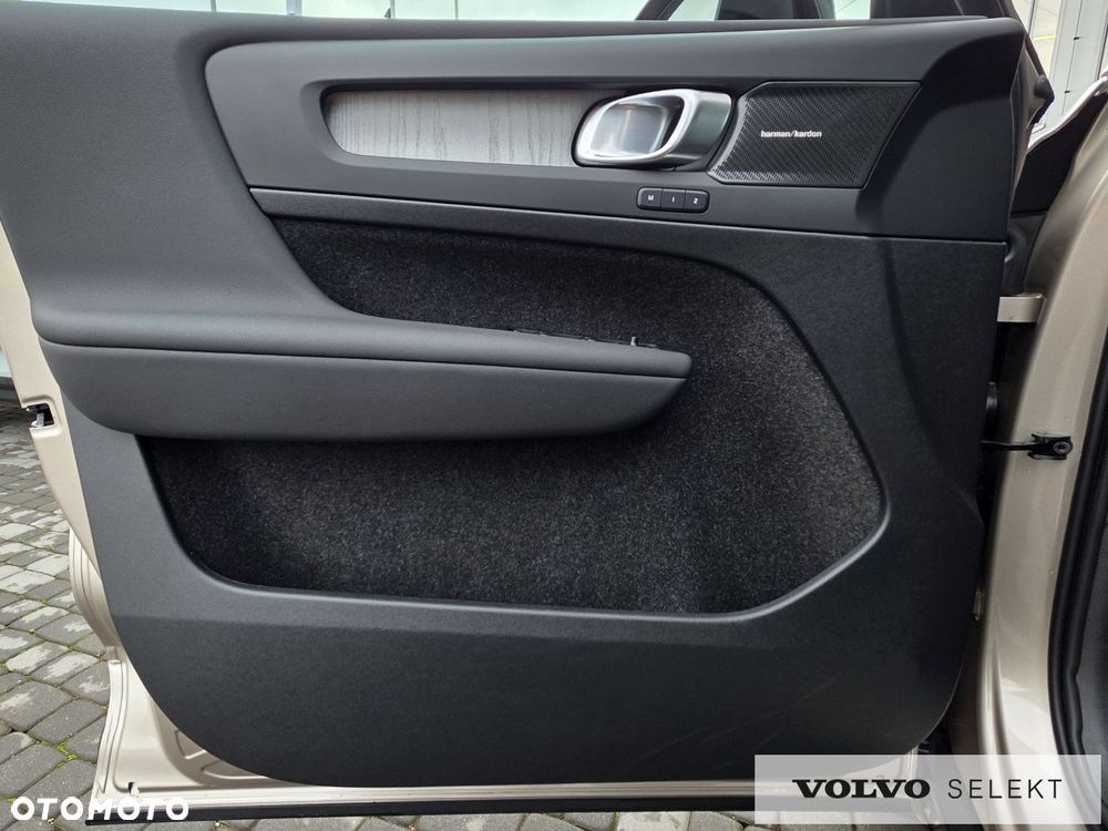 Volvo XC 40 - 14