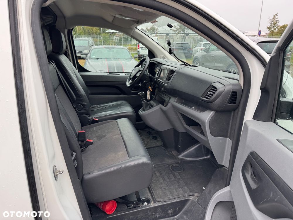 Opel Vivaro - 15