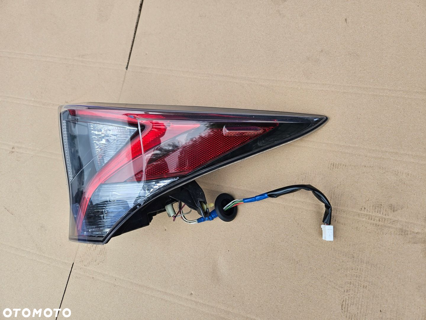Toyota PRIUS IV lampa tylna prawa - 2