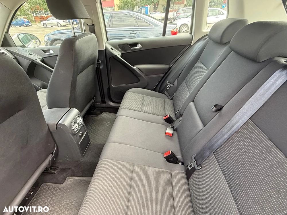 Volkswagen Tiguan - 7