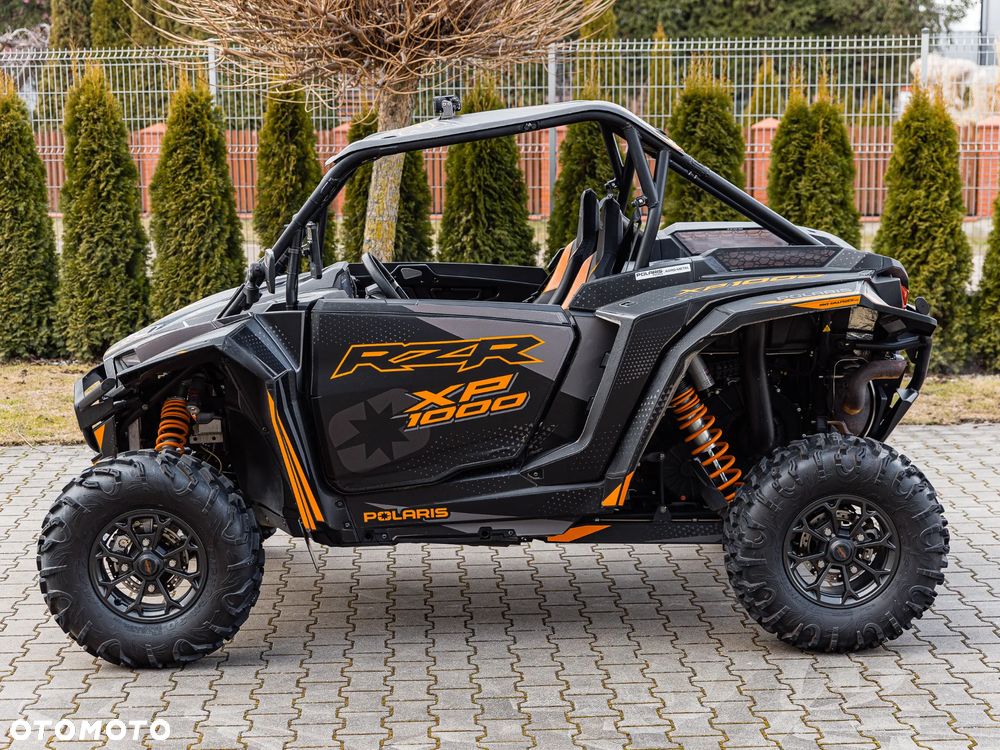 Polaris RZR - 12