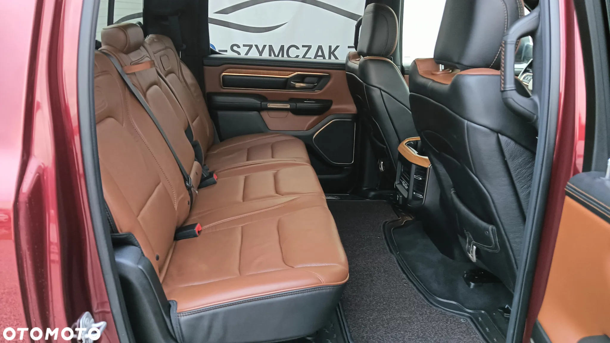 Dodge RAM 1500 5.7 4x4 - 25