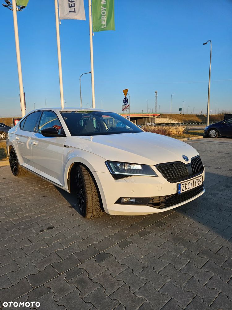Skoda Superb 2.0 TDI 4x4 Sportline DSG - 8