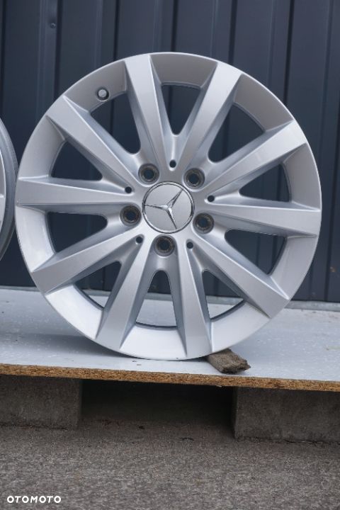 Mercedes W246 5x112 16 8,5J et49 - 7