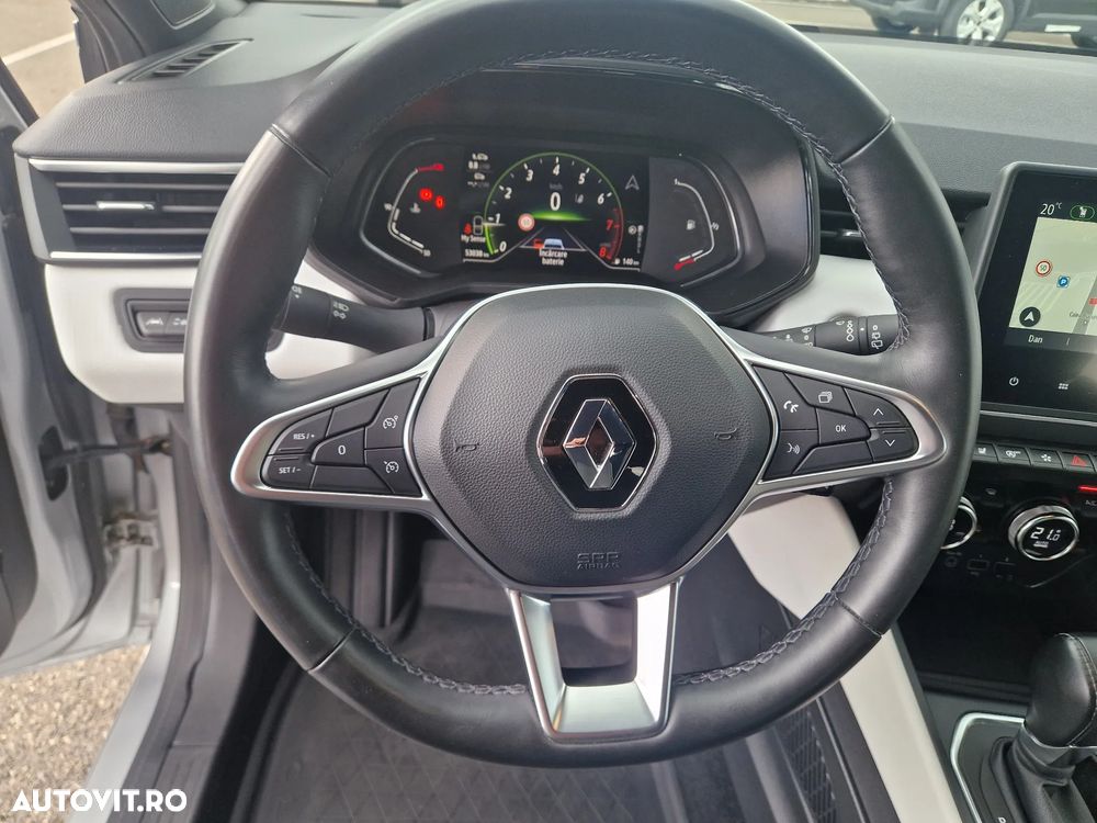 Renault Clio - 12