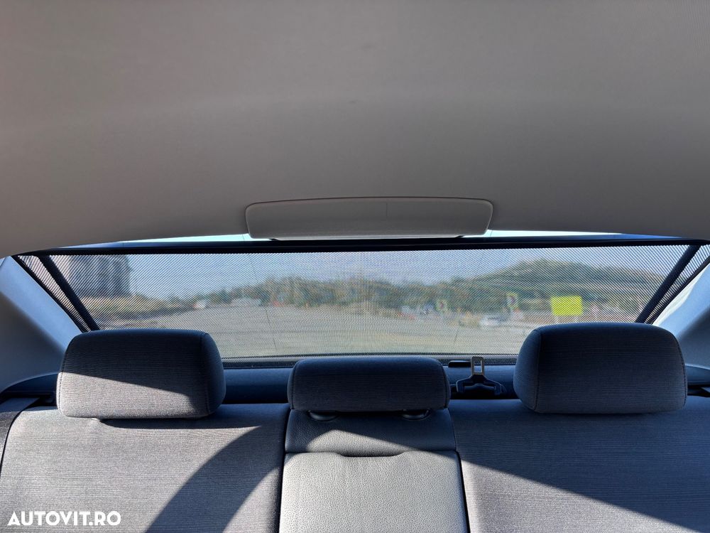 BMW Seria 3 320d DPF Aut. - 6