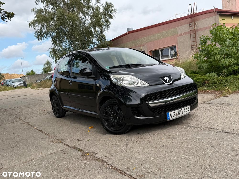Peugeot 107 70 Black&Silver - 26