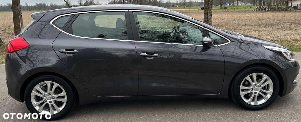 Kia Ceed 1.6 GDI Platinum Edition - 10