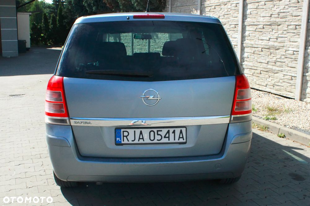 Opel Zafira - 14