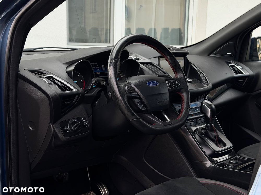 Ford Kuga 2.0 TDCi 4x4 ST-Line - 18