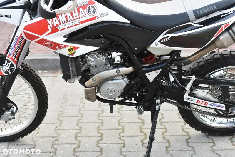 Yamaha WR - 28