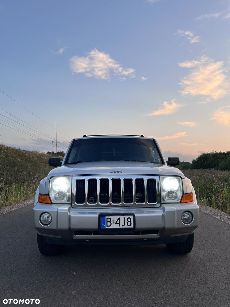 Jeep Commander 3.7 V6 - 2