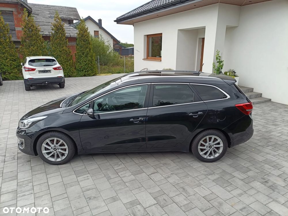 Kia Ceed - 6
