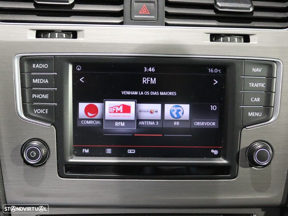 VW Golf 1.6 TDi BlueMotion Confortline - 25