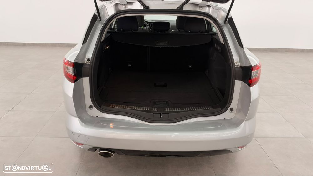 Renault Mégane - 6