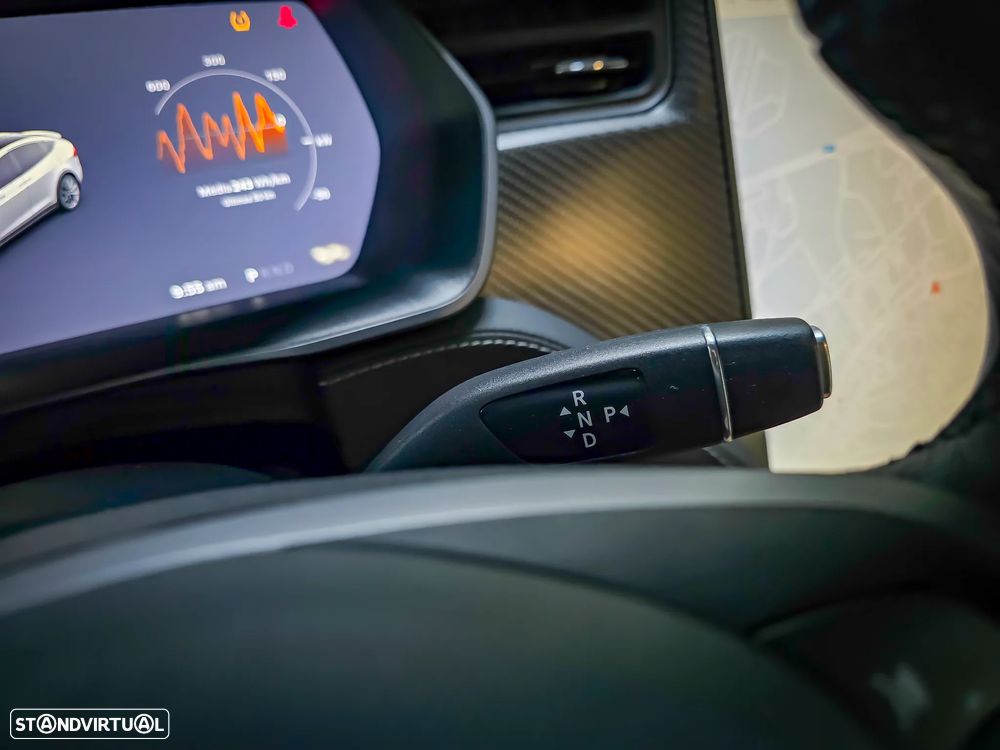 Tesla Model X Performance - 25