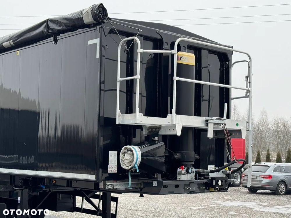 Schwarzmuller SK/ WAGA 6000 kg / 50 m3 / KLAPO-DRZWI / PODNOSZONA OŚ  / IDEALNY STAN - 7