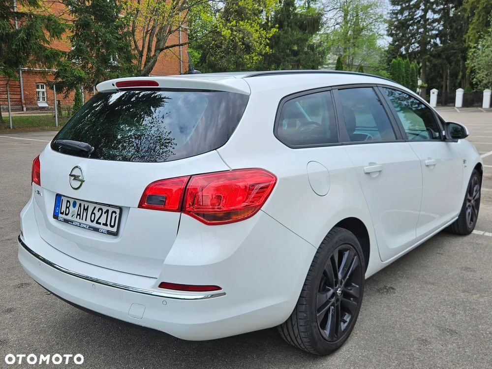 Opel Astra 1.4 Turbo Active - 10