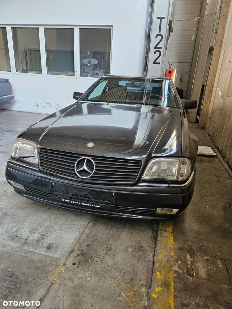 Mercedes-Benz SL - 1