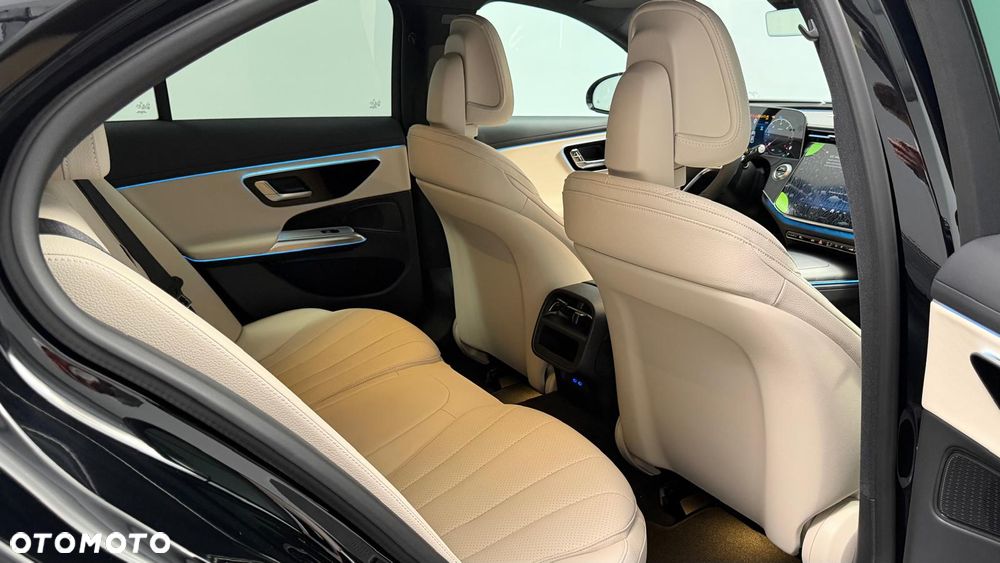 Mercedes-Benz Klasa E 200 d mHEV Avantgarde 9G-Tronic - 11