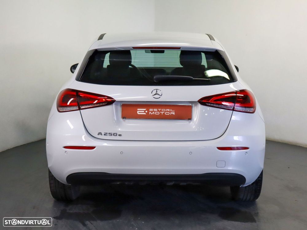 Mercedes-Benz A 250 e Style Plus - 5