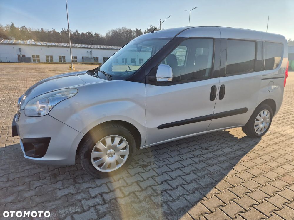 Opel Combo - 14