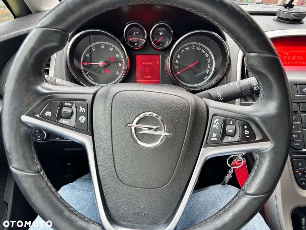 Opel Astra 1.4 Turbo Active - 11