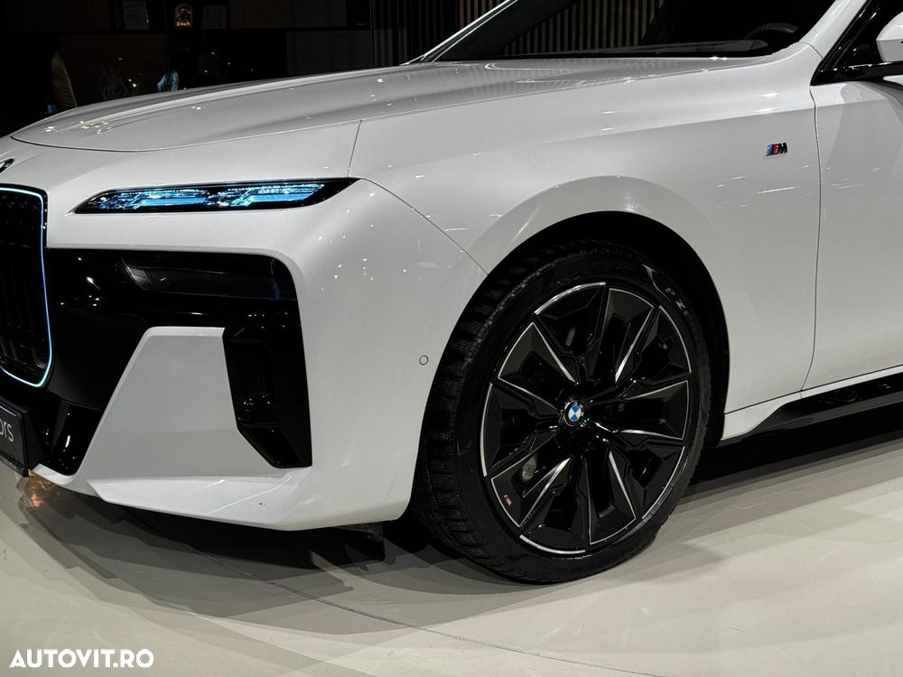 BMW Seria 7 - 14