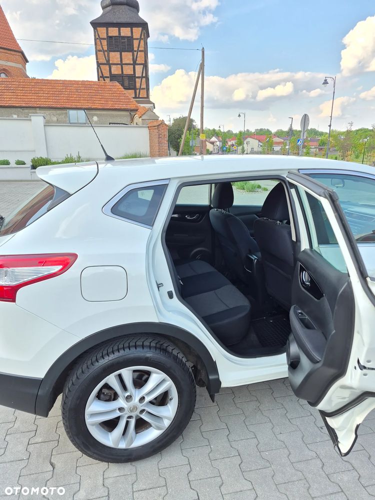 Nissan Qashqai - 11