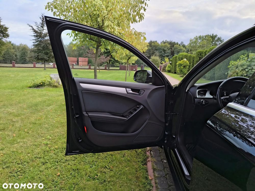 Audi A4 Avant 2.0 TDI - 10