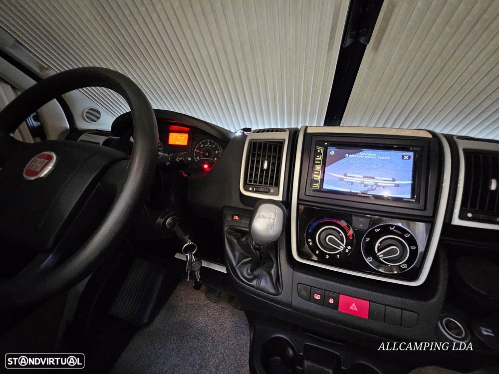 Pilote Sensation P746 CAIXA AUTOMÁTICA CAMA CENTRAL/ BASCULANTE - 56