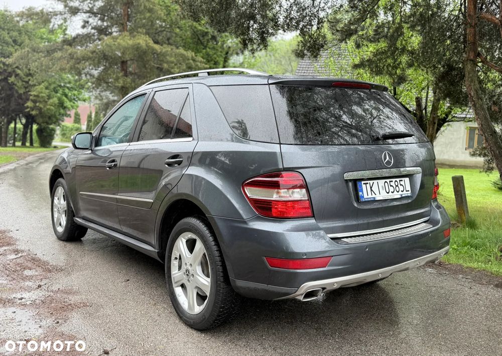 Mercedes-Benz ML 300 CDI 4-Matic - 8