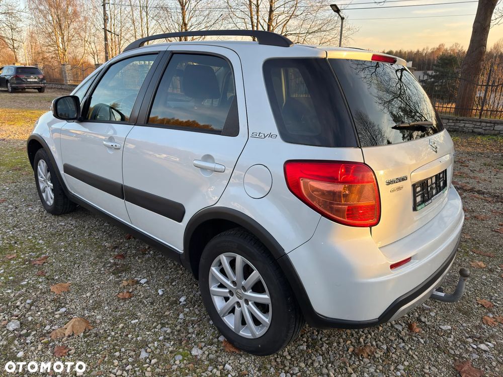 Suzuki SX4 1.6 VVT 4x4 Comfort - 5