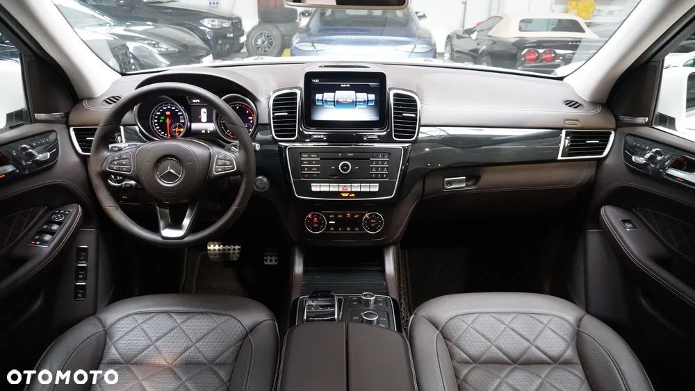 Mercedes-Benz GLS 350 d 4Matic 9G-TRONIC Exclusive - 7