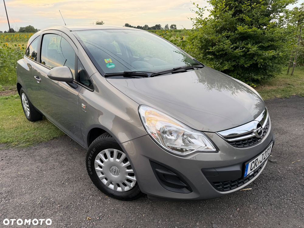 Opel Corsa 1.4 16V Active - 1