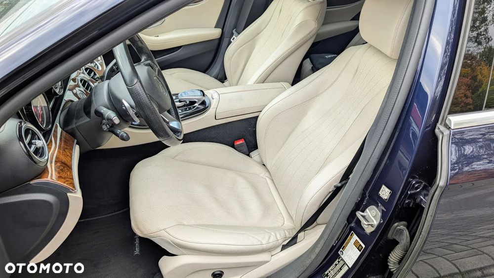 Mercedes-Benz Klasa E 300 9G-TRONIC - 15