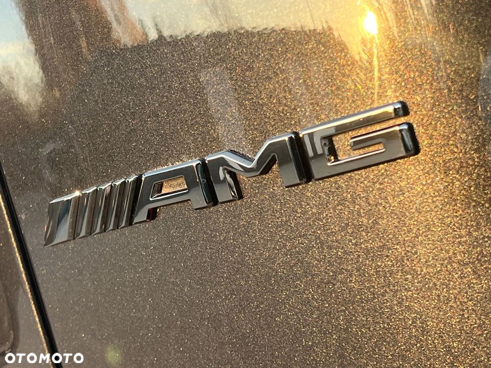 Mercedes-Benz Klasa G AMG 63 Stronger Than Time Edition - 34