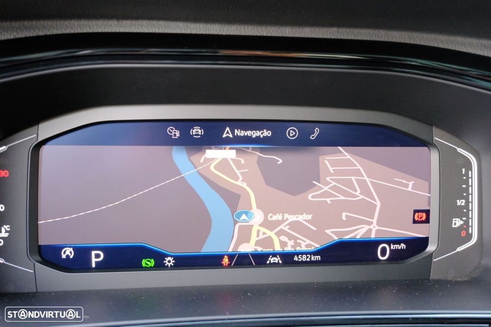 VW T-Roc 1.5 TSI Black Style DSG - 20