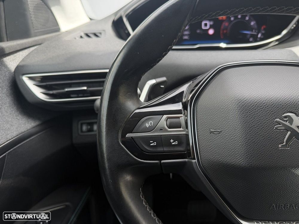 Peugeot 5008 1.2 PureTech Allure Pack EAT8 - 35